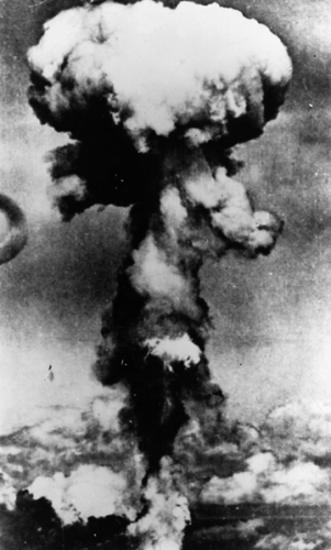 Атомный гриб над Хиросимой, 6 августа 1946, Keystone/Getty Images
